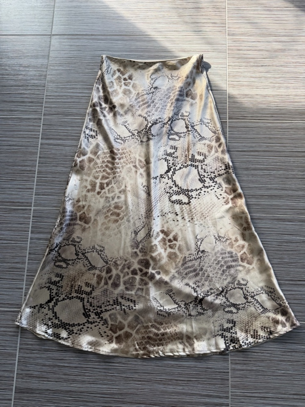 Satin Snake-Print A-Line Skirt in Beige Size Small